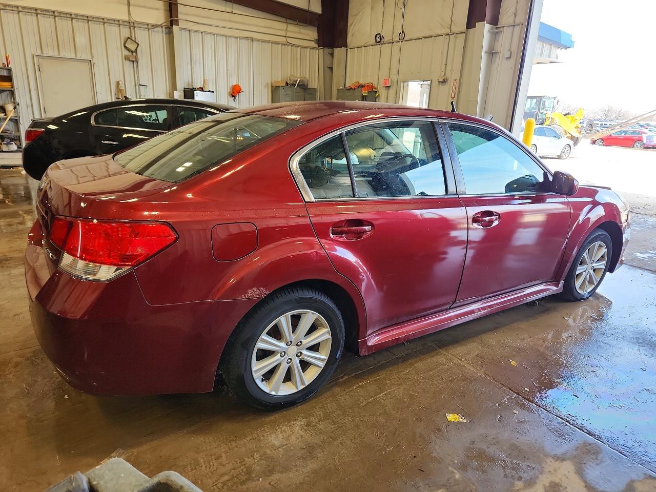2010 SUBARU LEGACY 2.5I PREMIUM photo 7