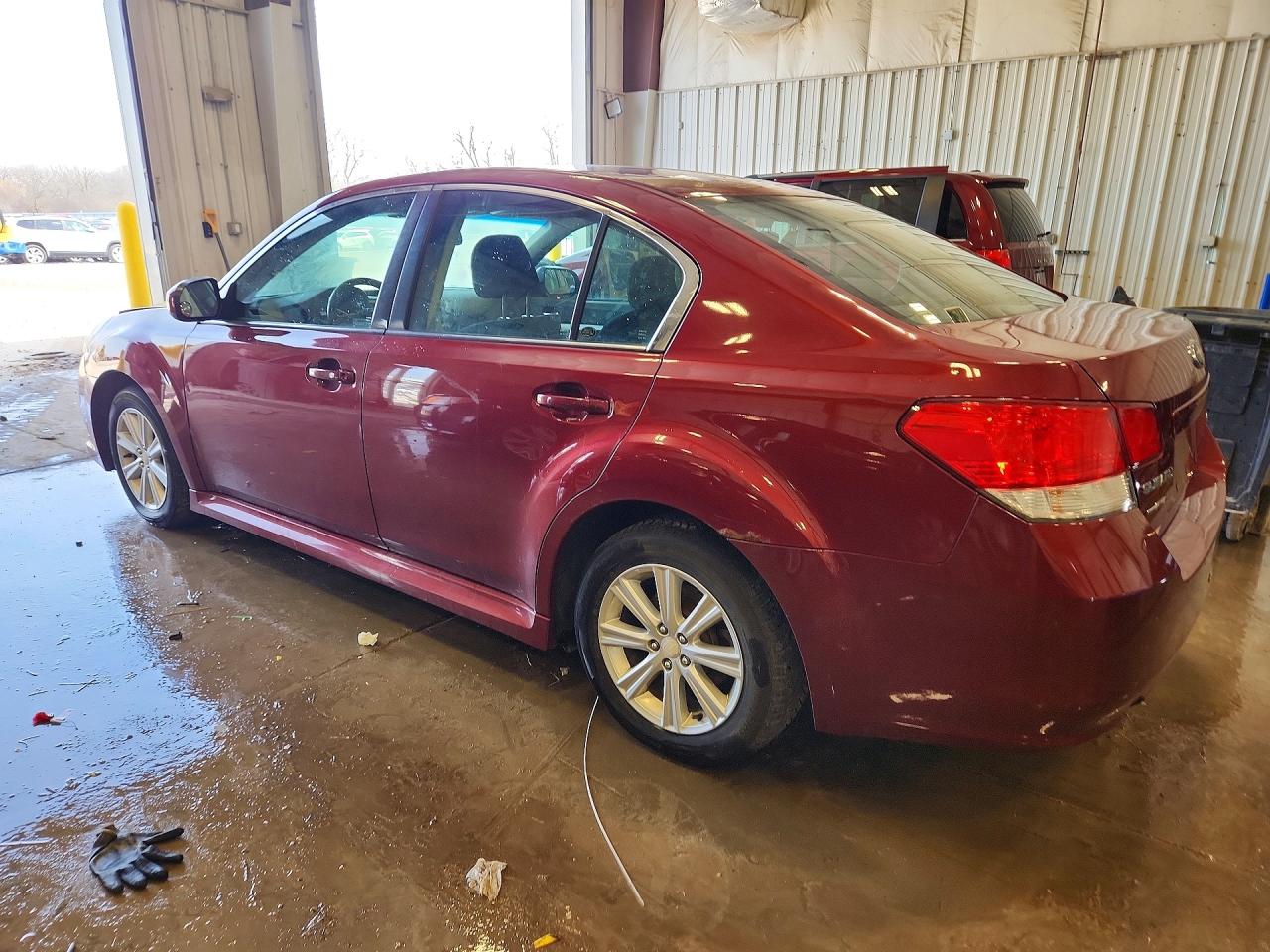2010 SUBARU LEGACY 2.5I PREMIUM photo 4