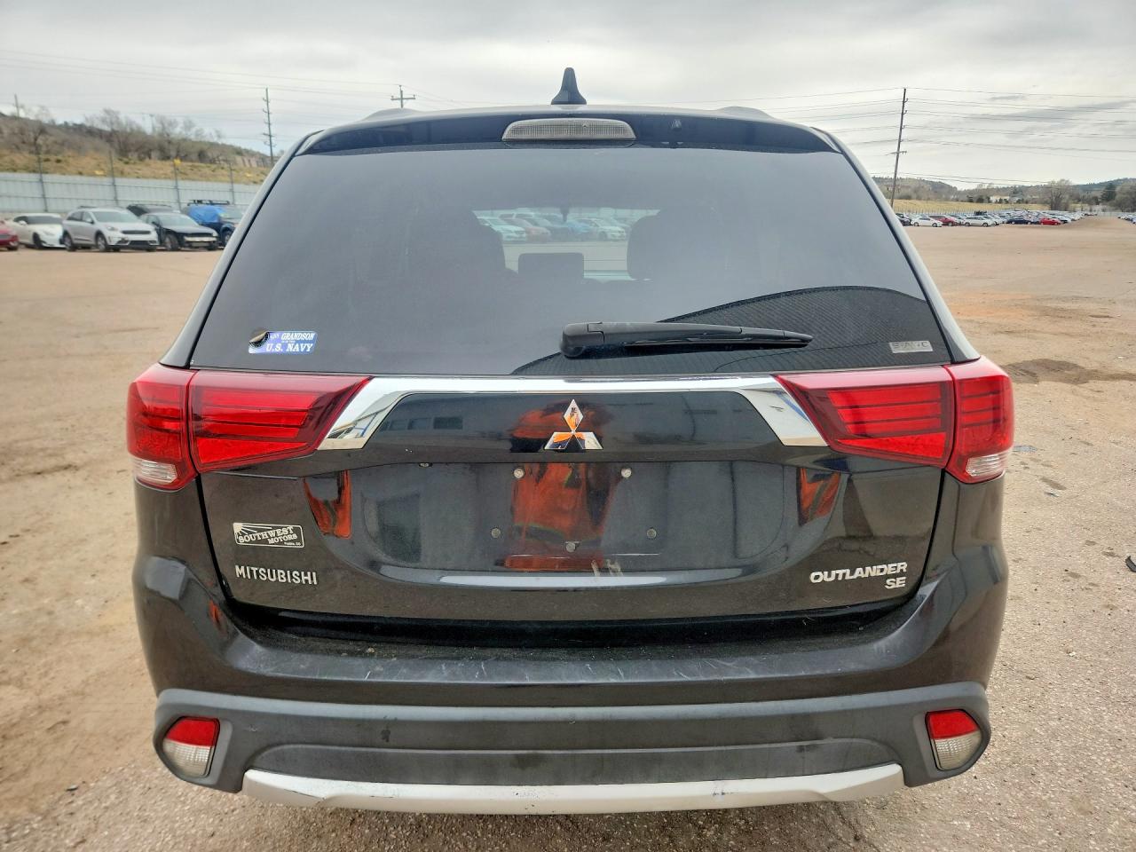 2018 MITSUBISHI OUTLANDER SE photo 16
