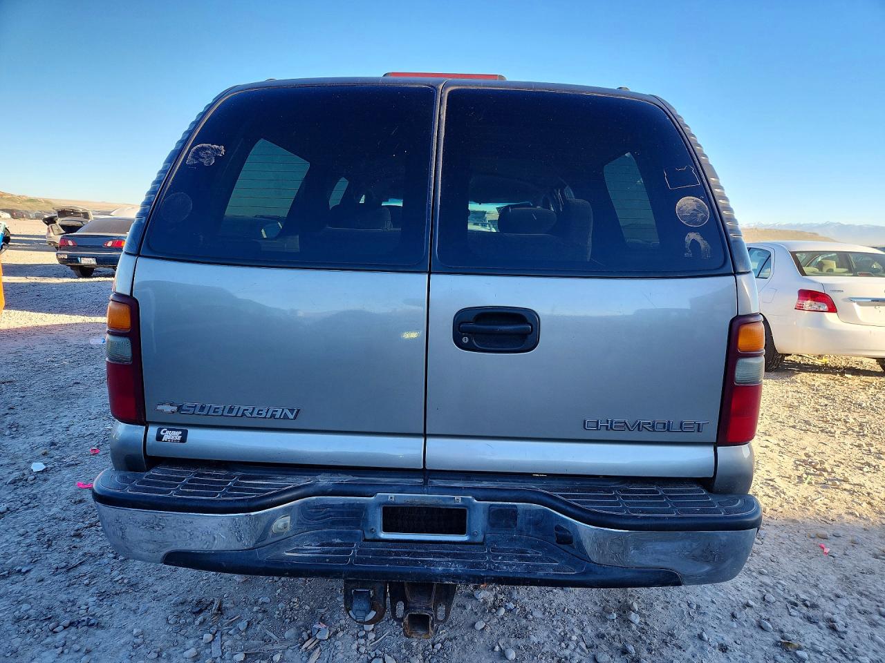 2002 CHEVROLET SUBURBAN K1500 photo 6