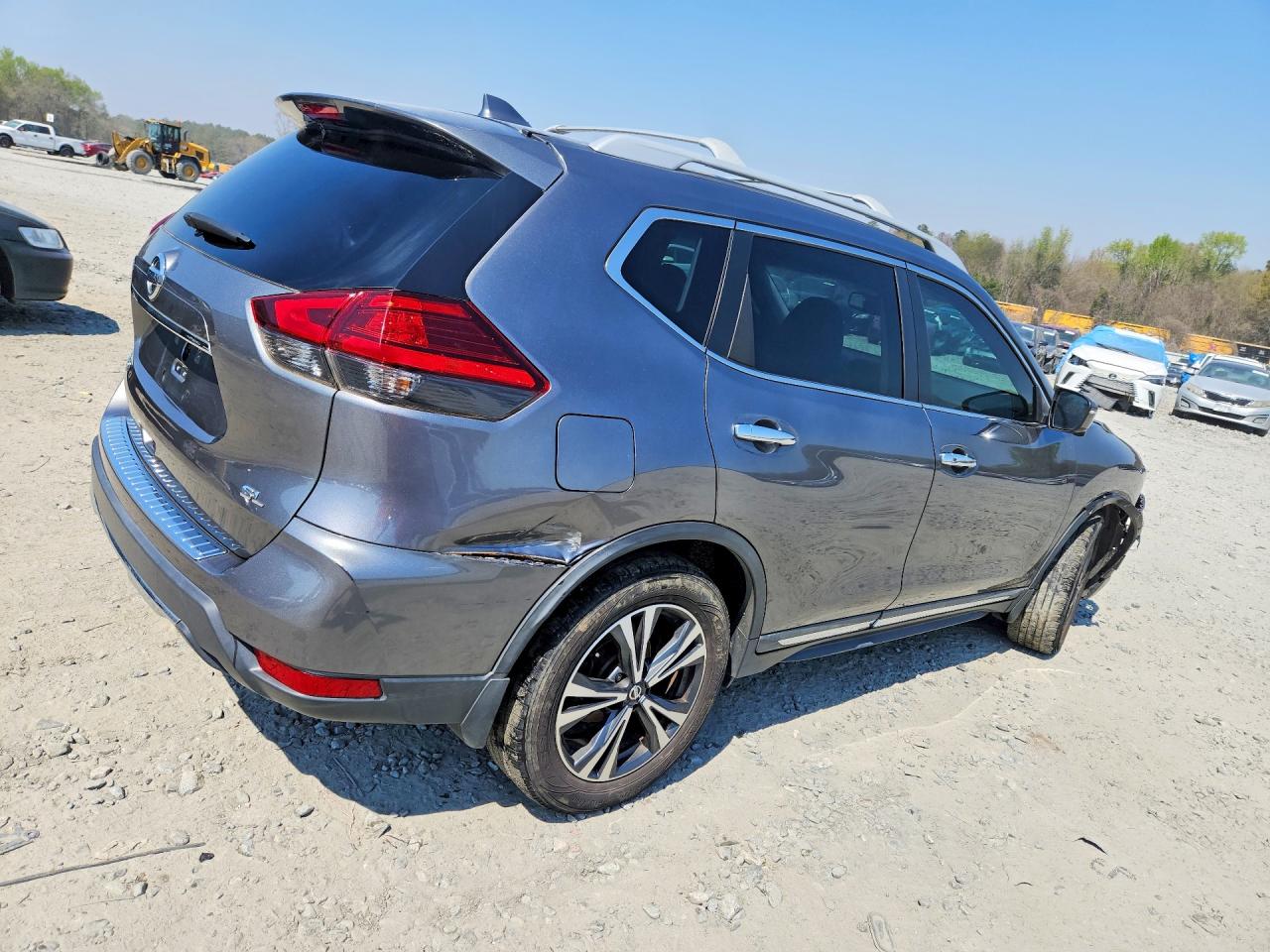 2017 NISSAN ROGUE S photo 3