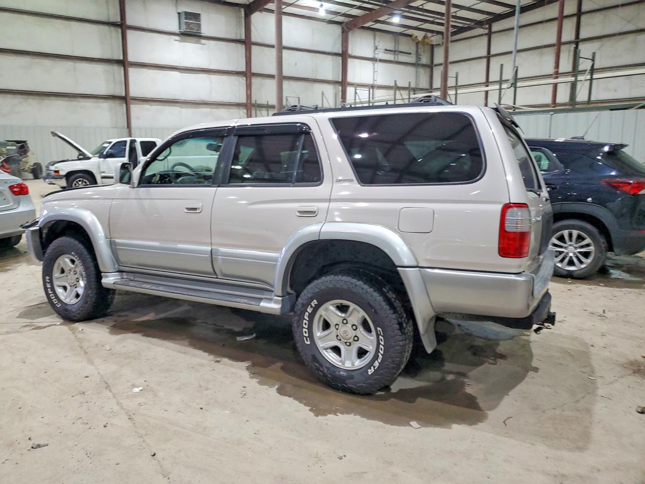 1999 TOYOTA 4RUNNER LIMITED photo 2