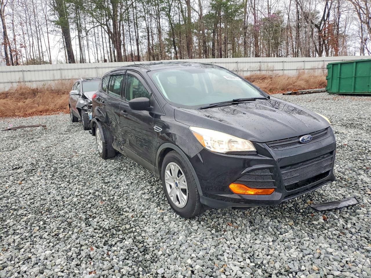 2016 FORD ESCAPE S photo 4