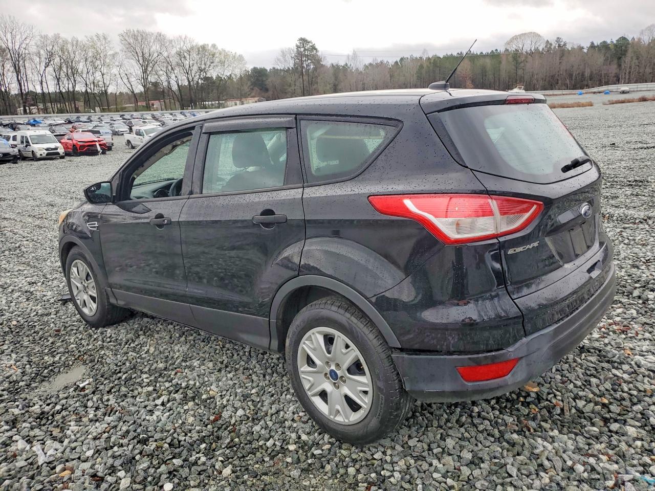 2016 FORD ESCAPE S photo 2