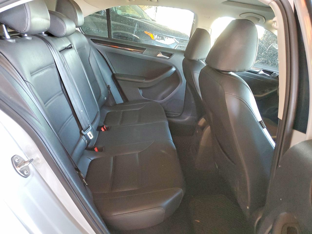 2017 VOLKSWAGEN JETTA SEL photo 10