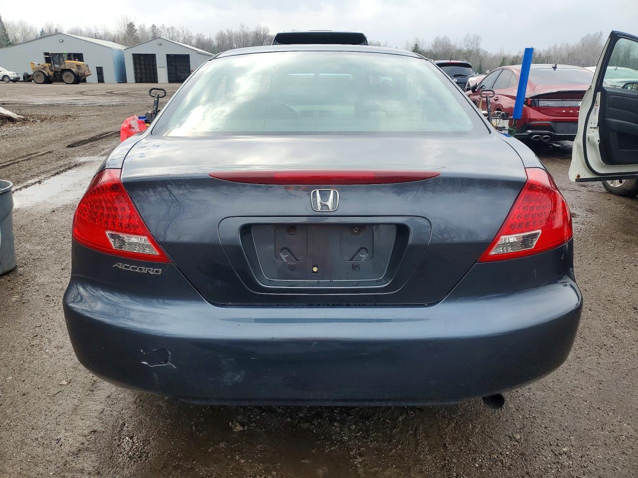2006 HONDA ACCORD LX photo 11