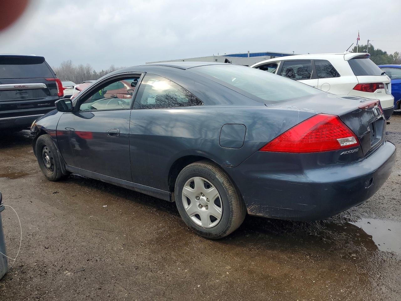 2006 HONDA ACCORD LX photo 3
