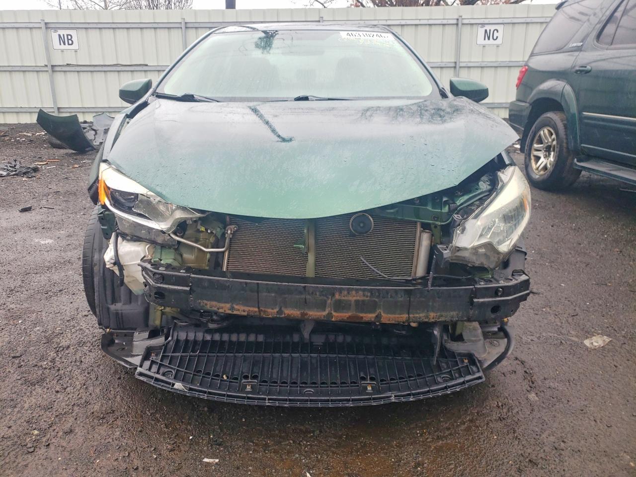 2014 TOYOTA COROLLA LE photo 13