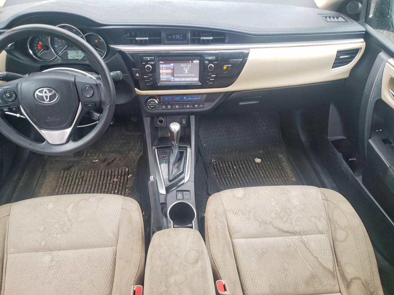 2014 TOYOTA COROLLA LE photo 22