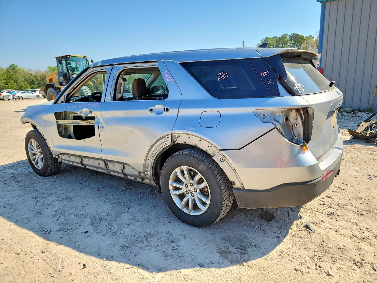 2021 FORD EXPLORER photo 2