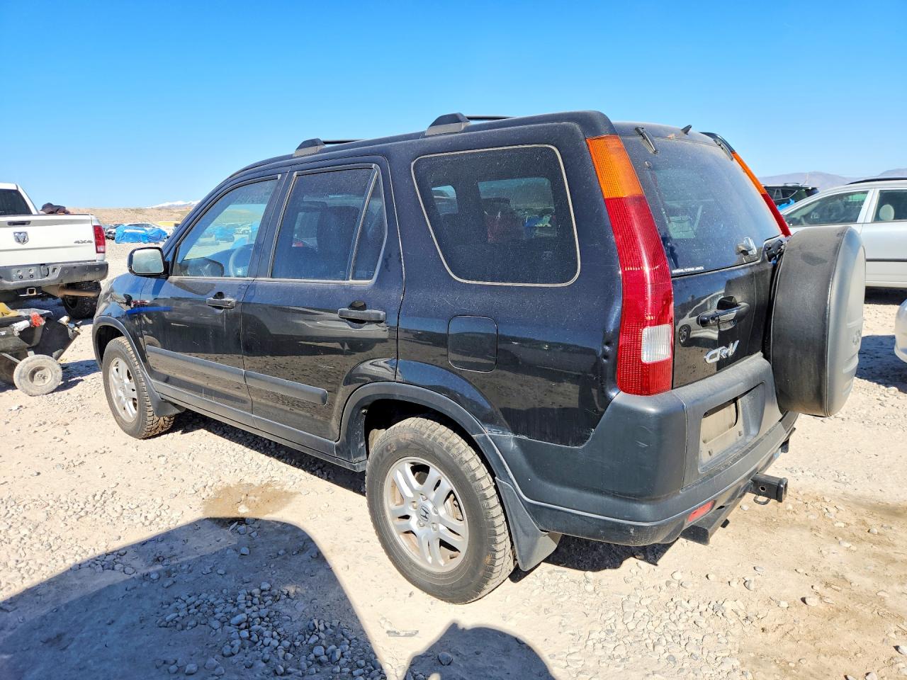2004 HONDA CR-V photo 2