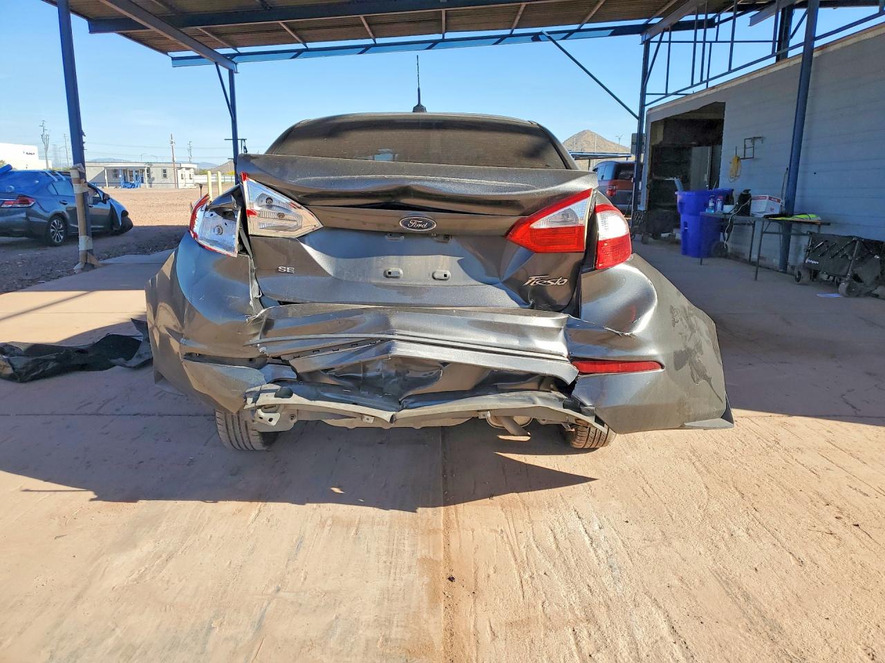2018 FORD FIESTA SE photo 6