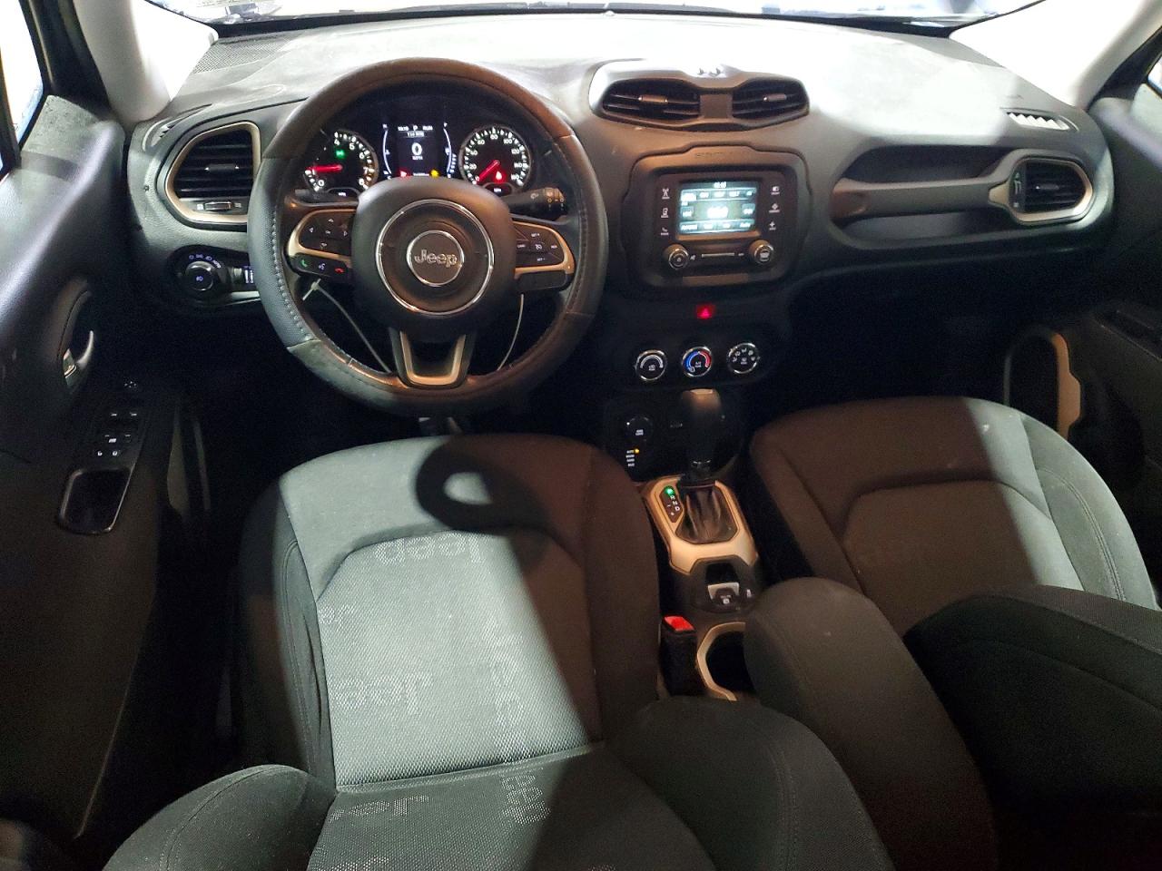 2017 JEEP RENEGADE LATITUDE photo 15