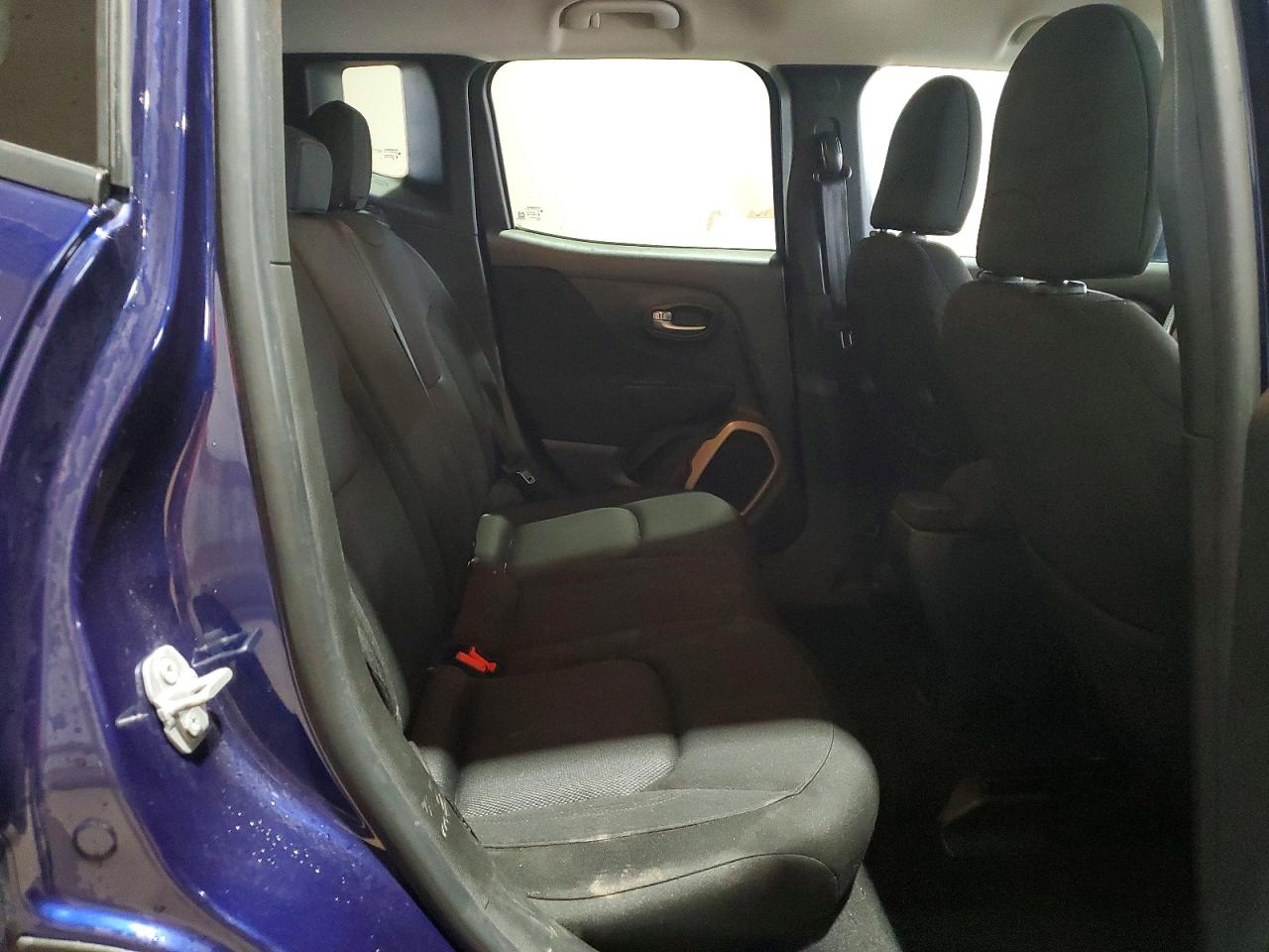 2017 JEEP RENEGADE LATITUDE photo 21