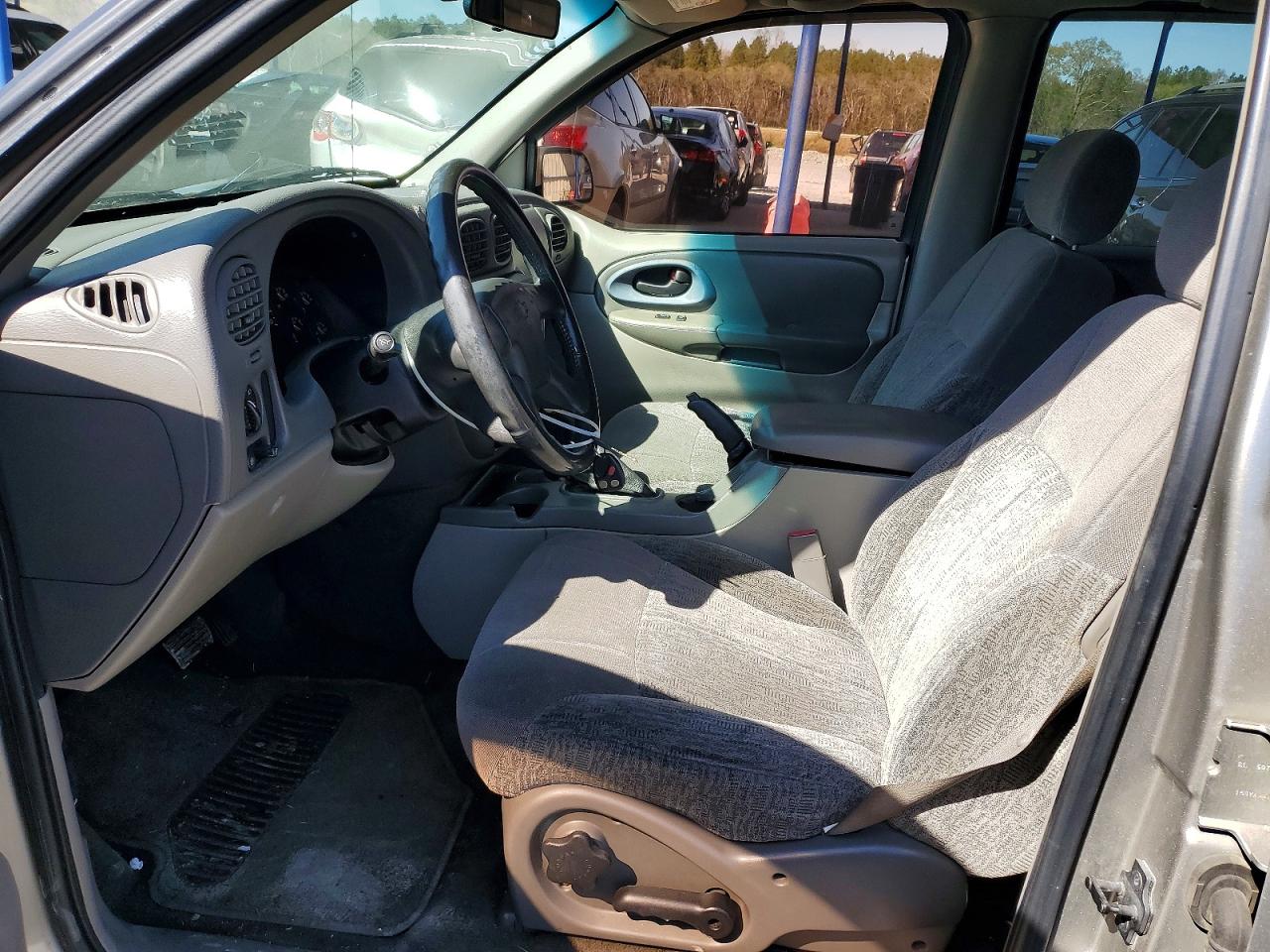 2003 CHEVROLET TRAILBLAZER photo 13