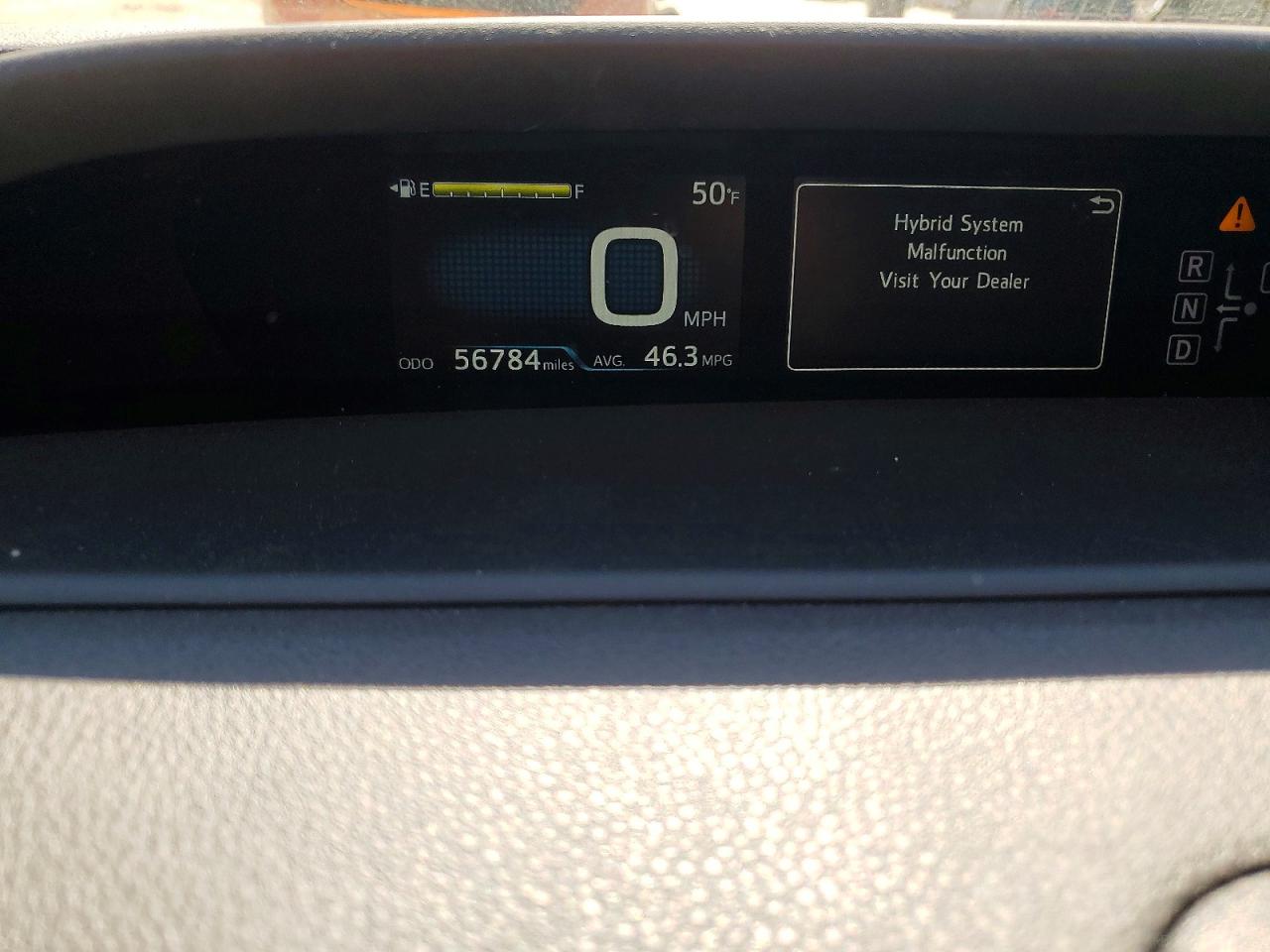 2016 TOYOTA PRIUS TWO photo 17