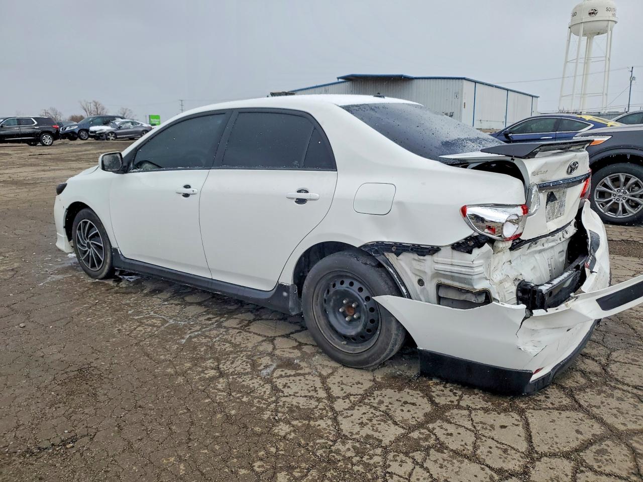 2012 TOYOTA COROLLA S photo 2