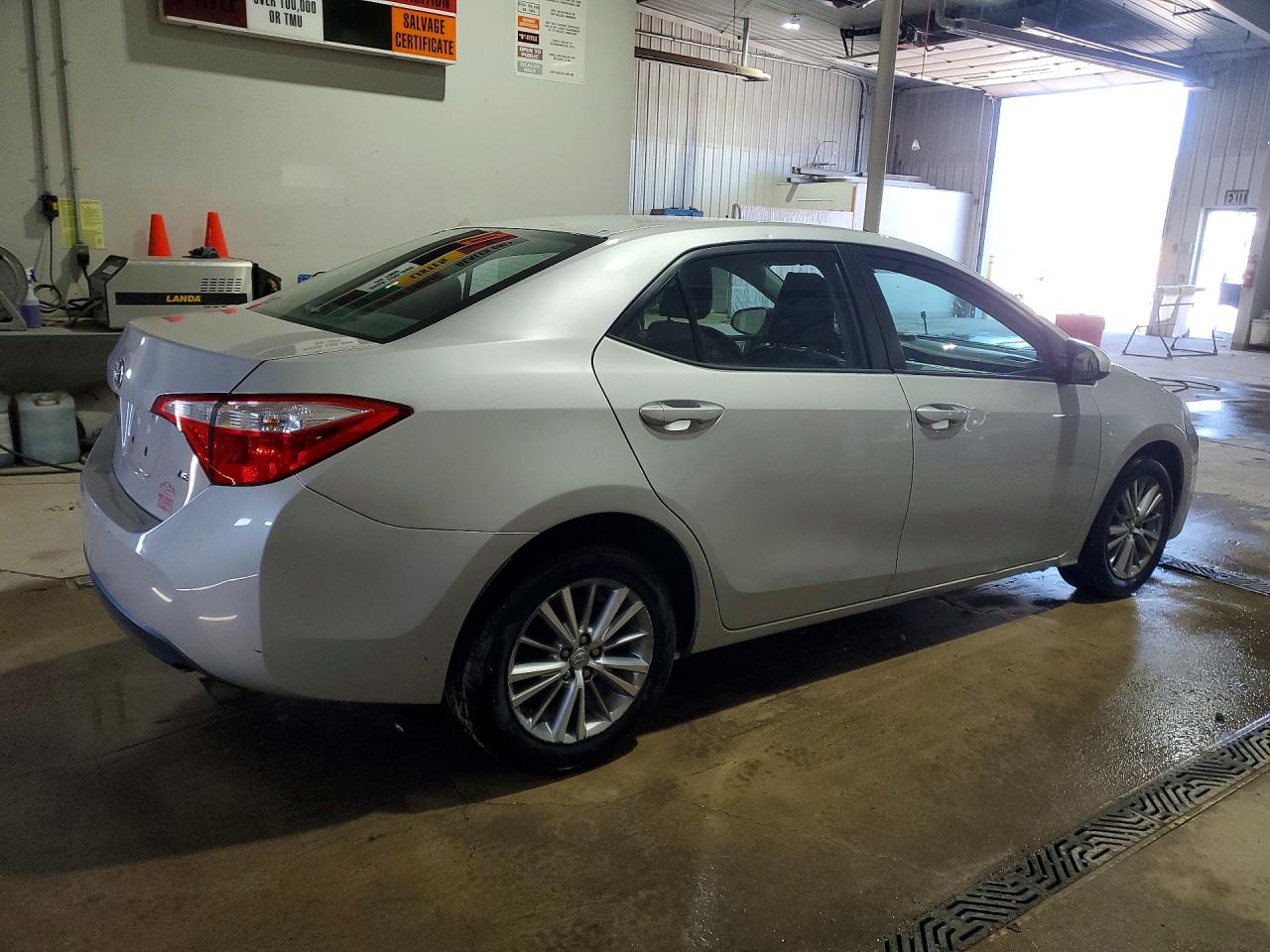 2015 TOYOTA COROLLA LE PLUS photo 3