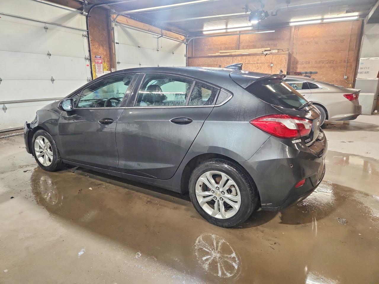 2019 CHEVROLET CRUZE LT photo 3