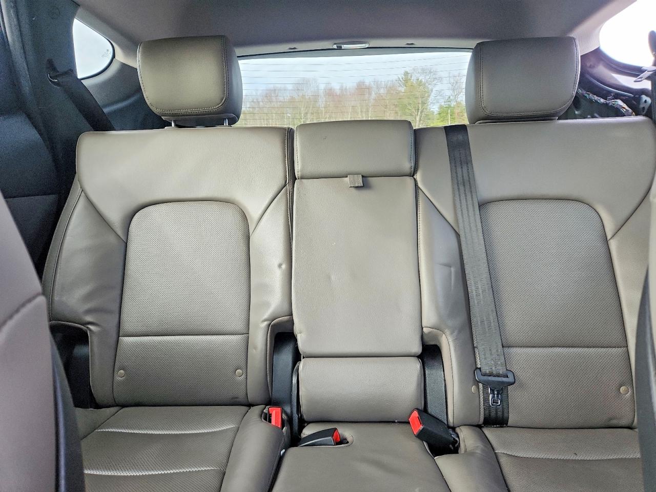 2018 HYUNDAI SANTA FE SPORT 2.4L photo 10