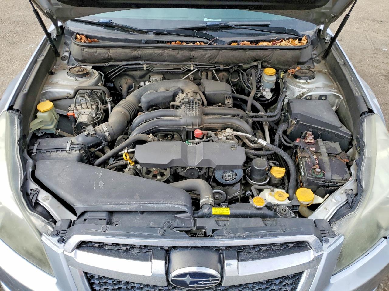 2013 SUBARU LEGACY 2.5I PREMIUM photo 11