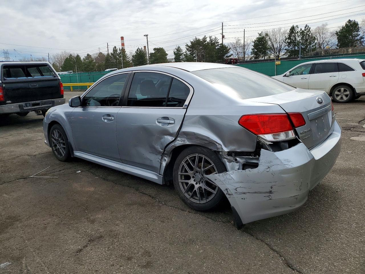 2013 SUBARU LEGACY 2.5I PREMIUM photo 2