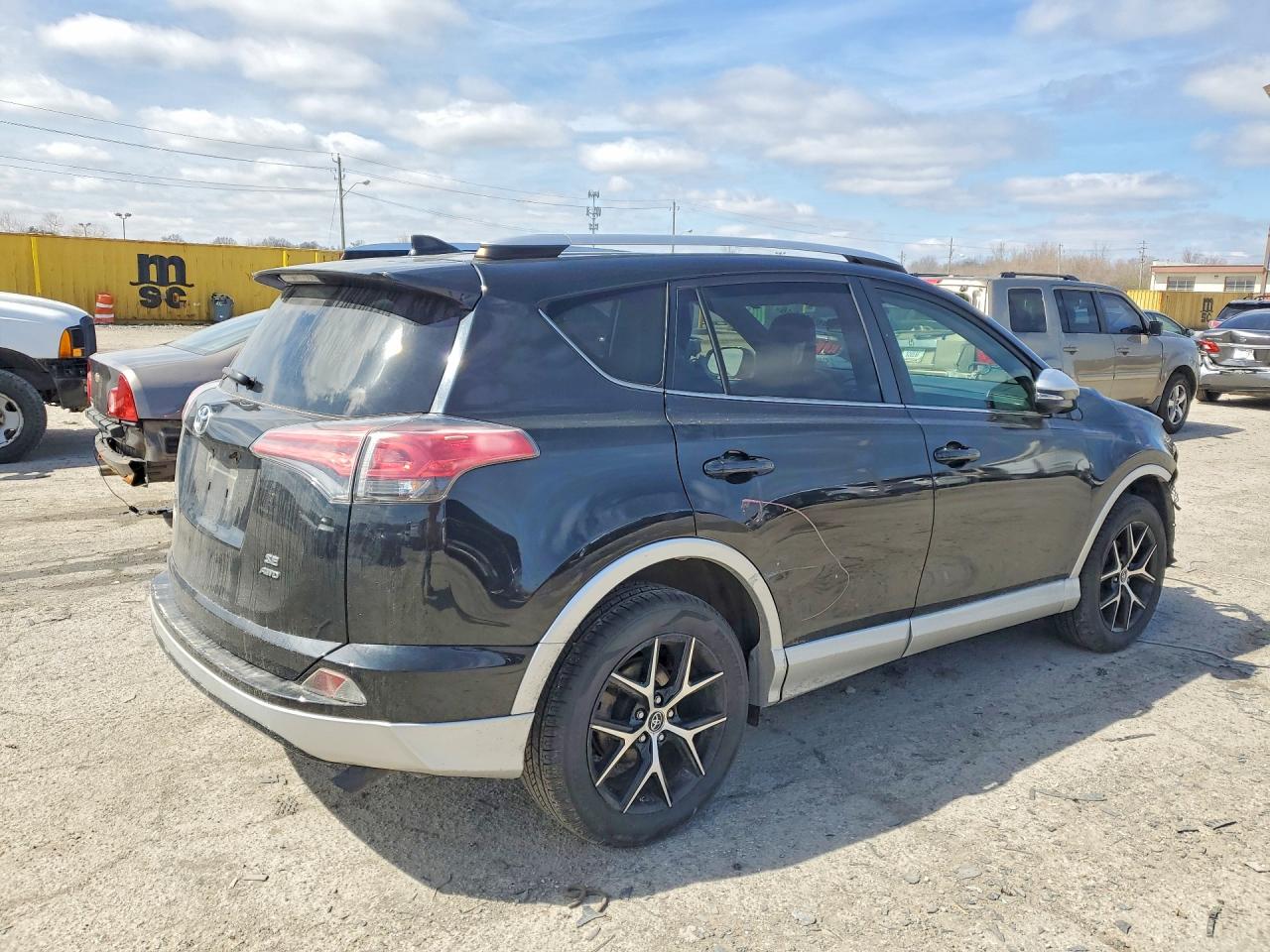 2016 TOYOTA RAV4 SE photo 7