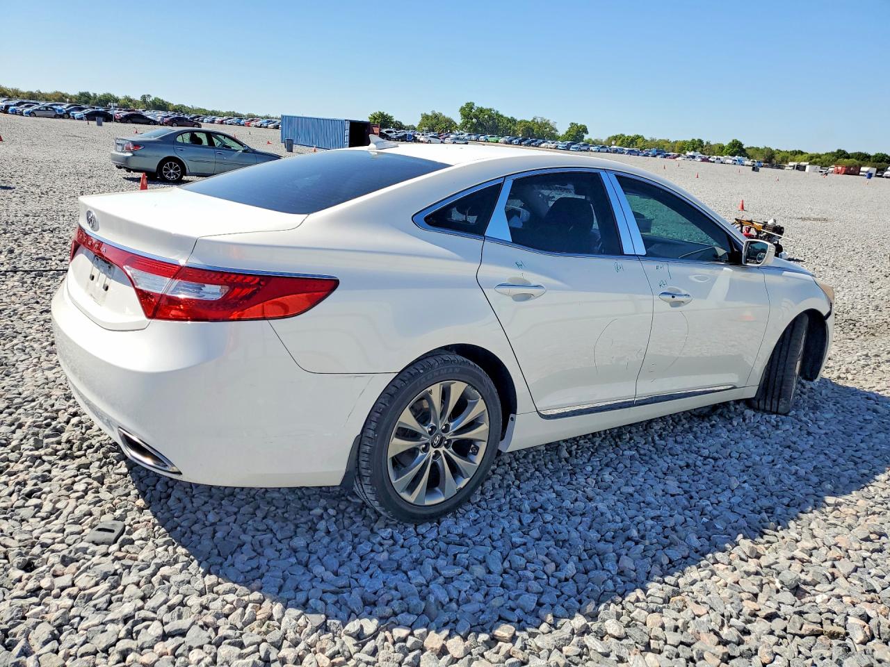 2013 HYUNDAI AZERA BASE photo 5