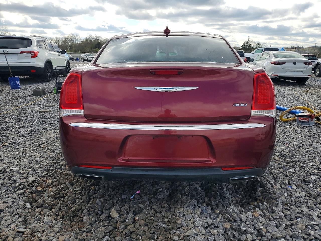 2016 CHRYSLER 300 LIMITED photo 6