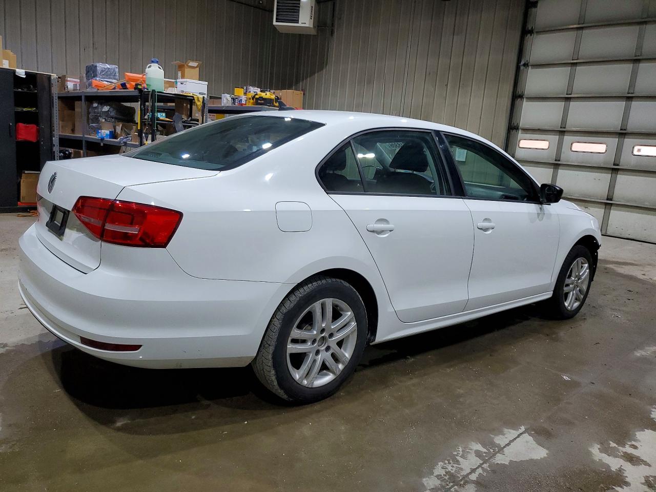 2015 VOLKSWAGEN JETTA BASE photo 5