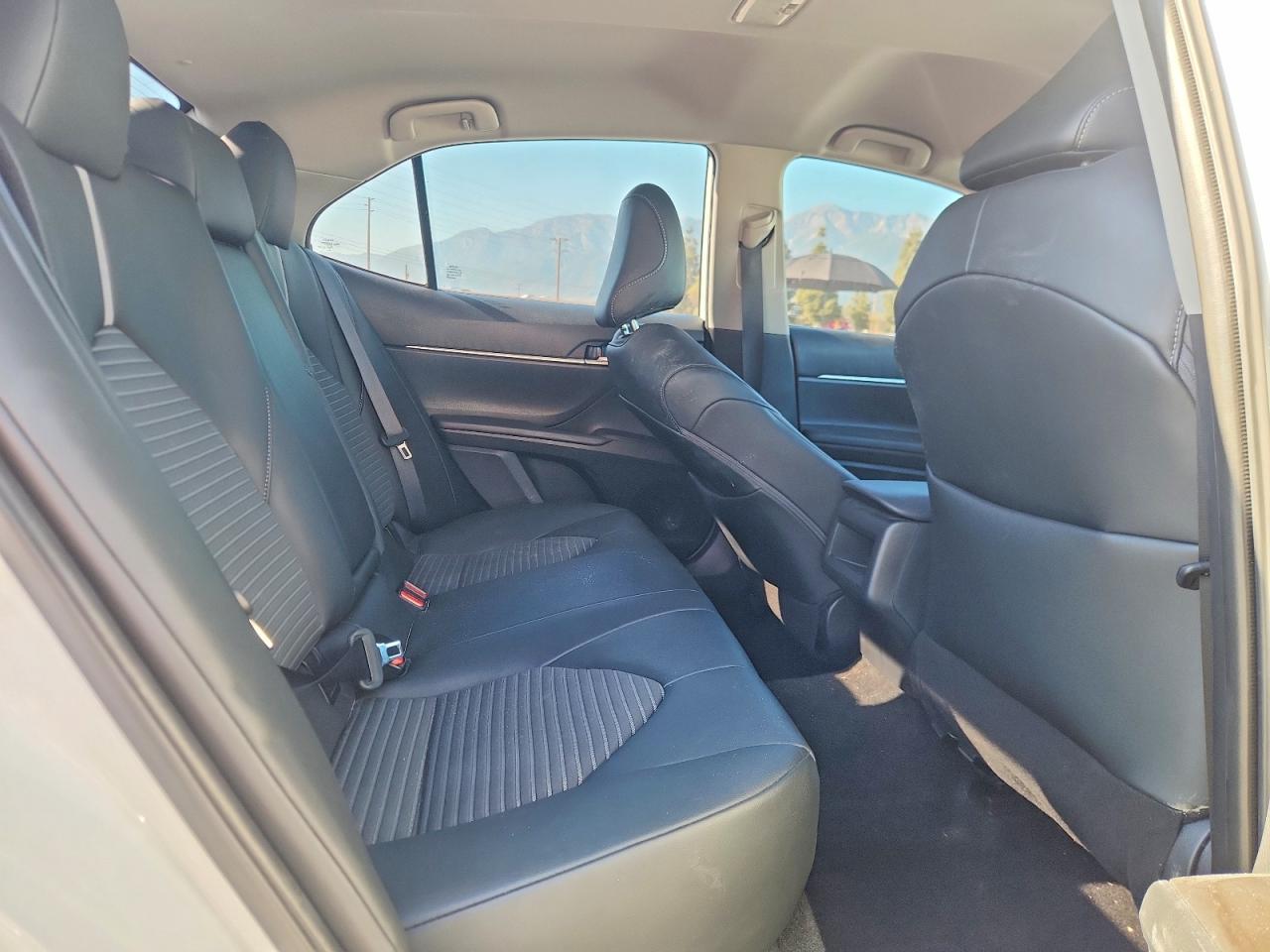 2022 TOYOTA CAMRY SE photo 19