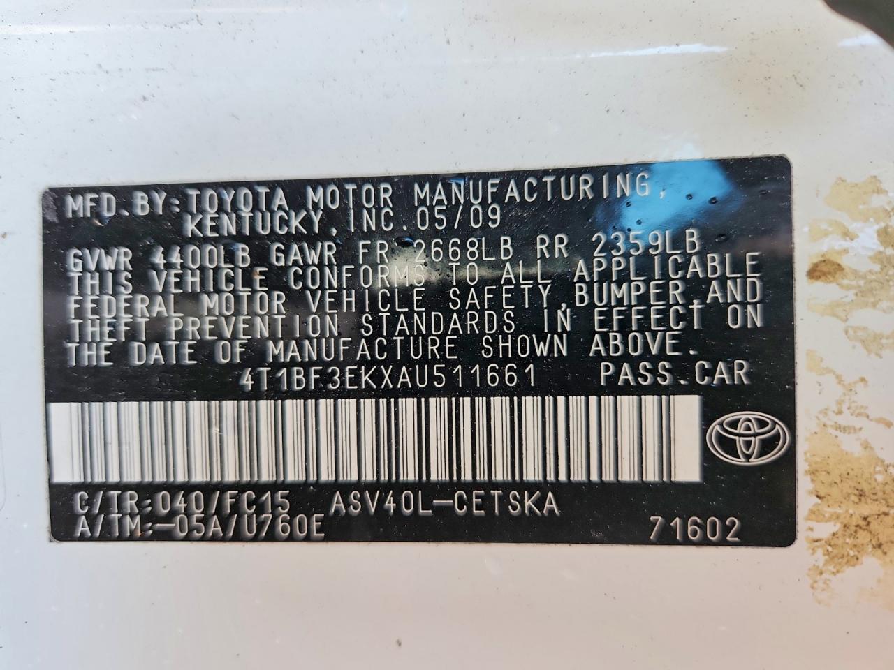 2010 TOYOTA CAMRY SE photo 23