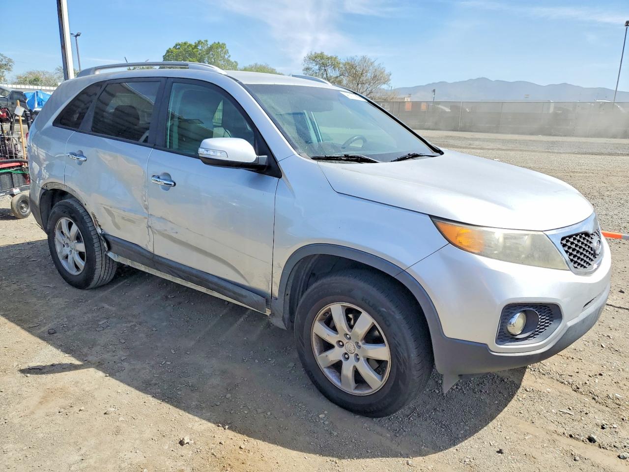 2011 KIA SORENTO LX photo 7