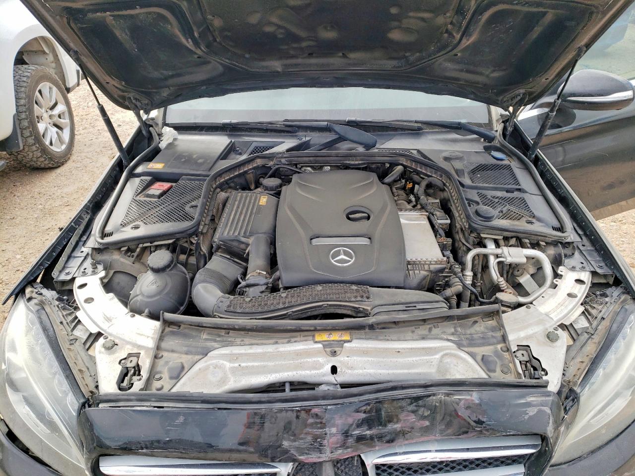 2015 MERCEDES-BENZ C 300 photo 11