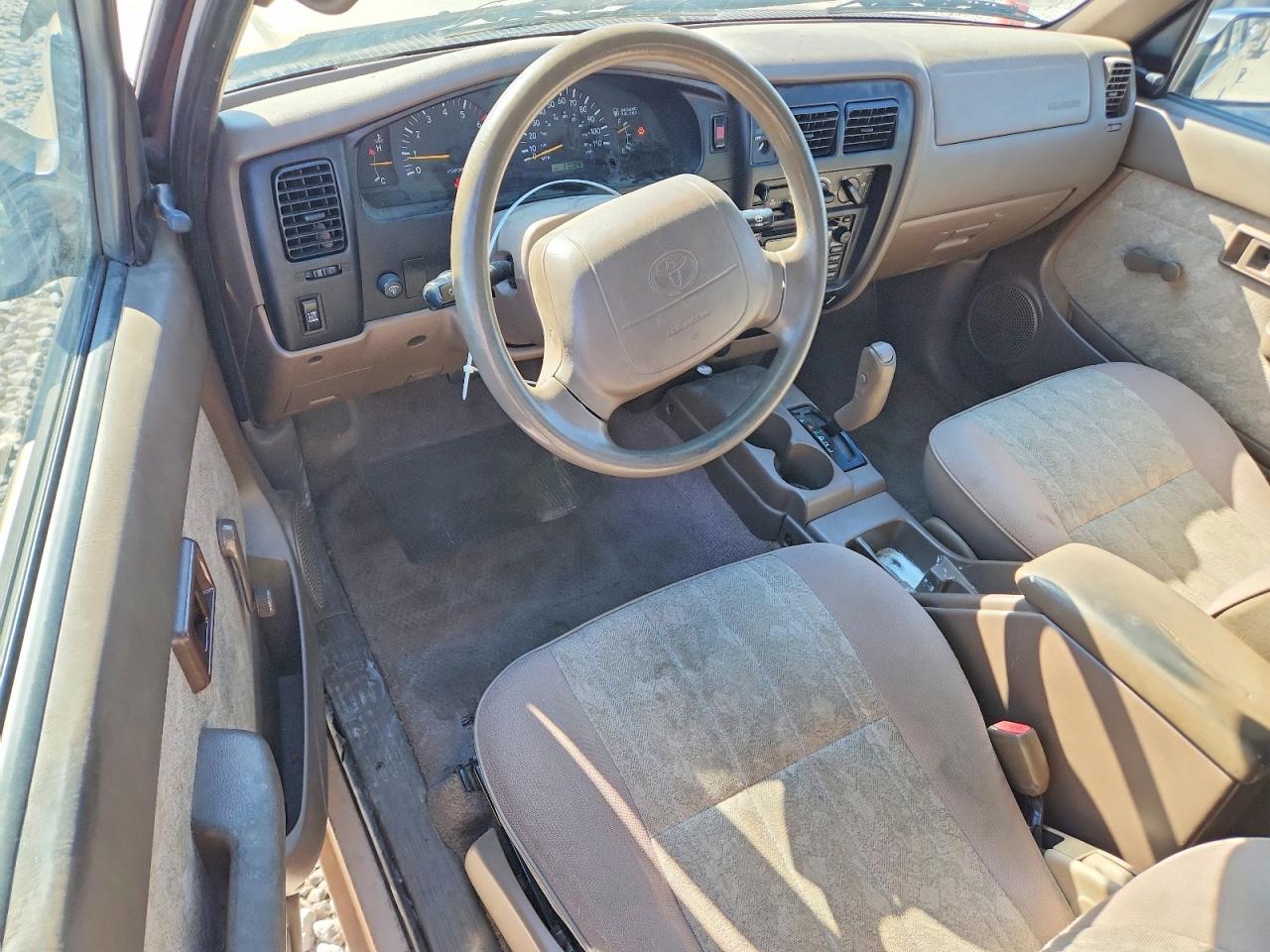 2000 TOYOTA TACOMA PRERUNNER V6 photo 15