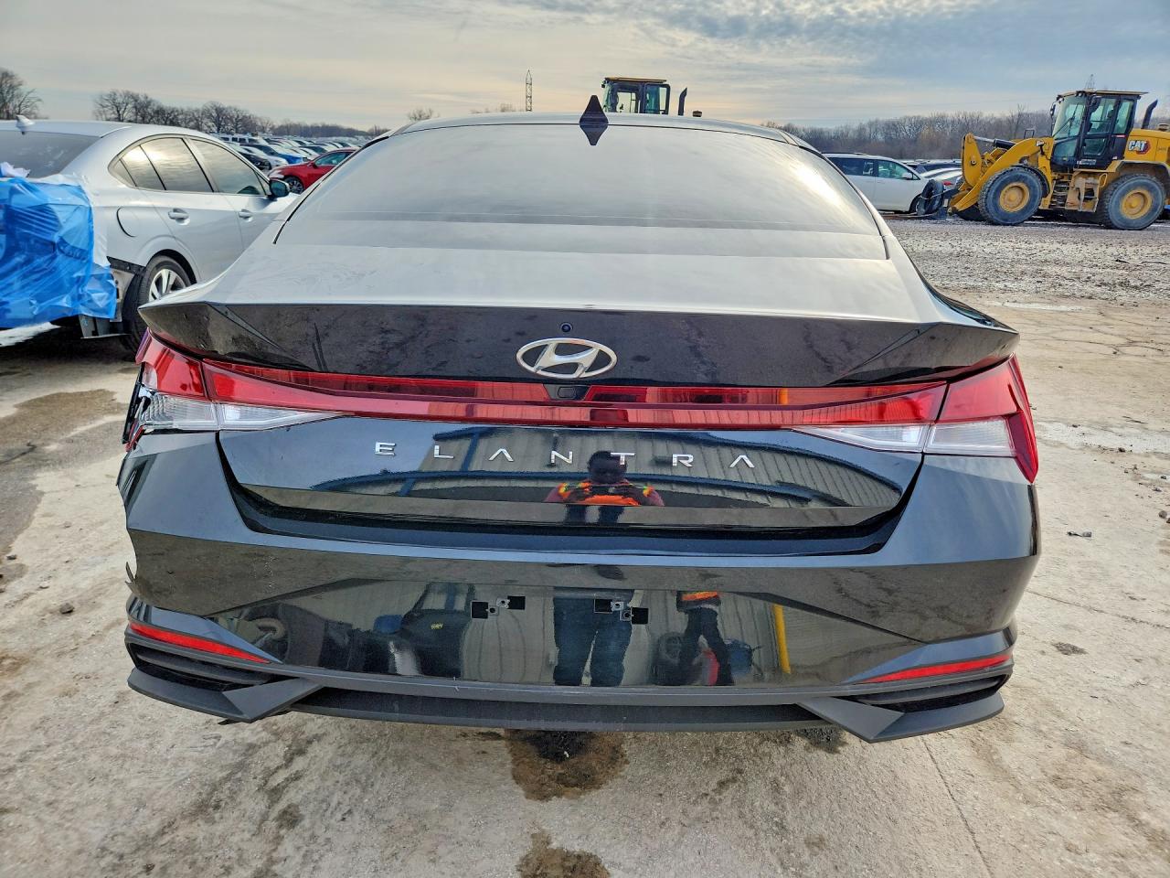 2023 HYUNDAI ELANTRA SEL photo 11