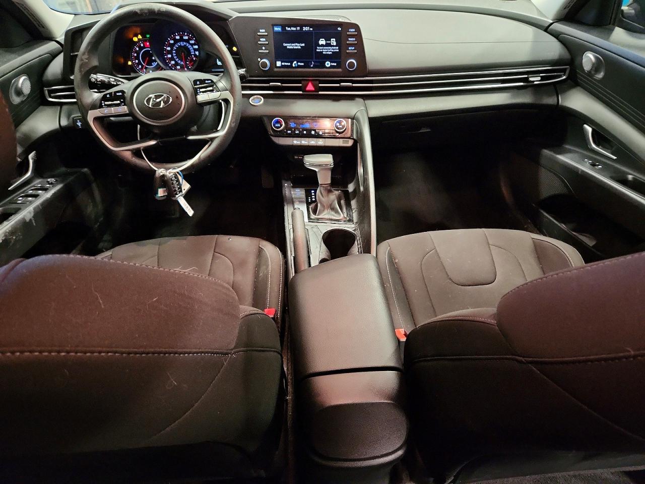 2023 HYUNDAI ELANTRA SEL photo 15