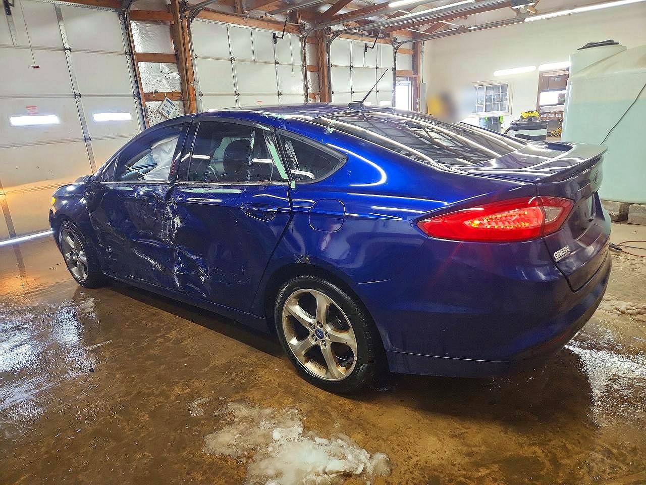2013 FORD FUSION SE photo 3