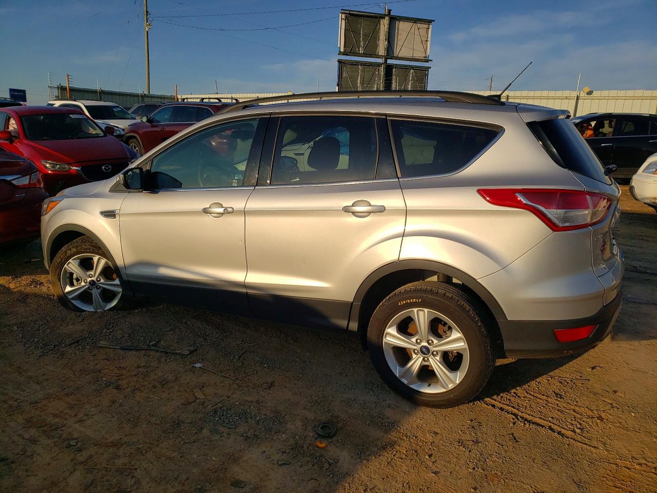 2014 FORD ESCAPE SE photo 4