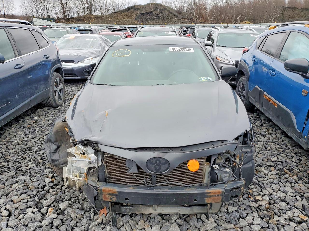 2011 TOYOTA CAMRY SE photo 5