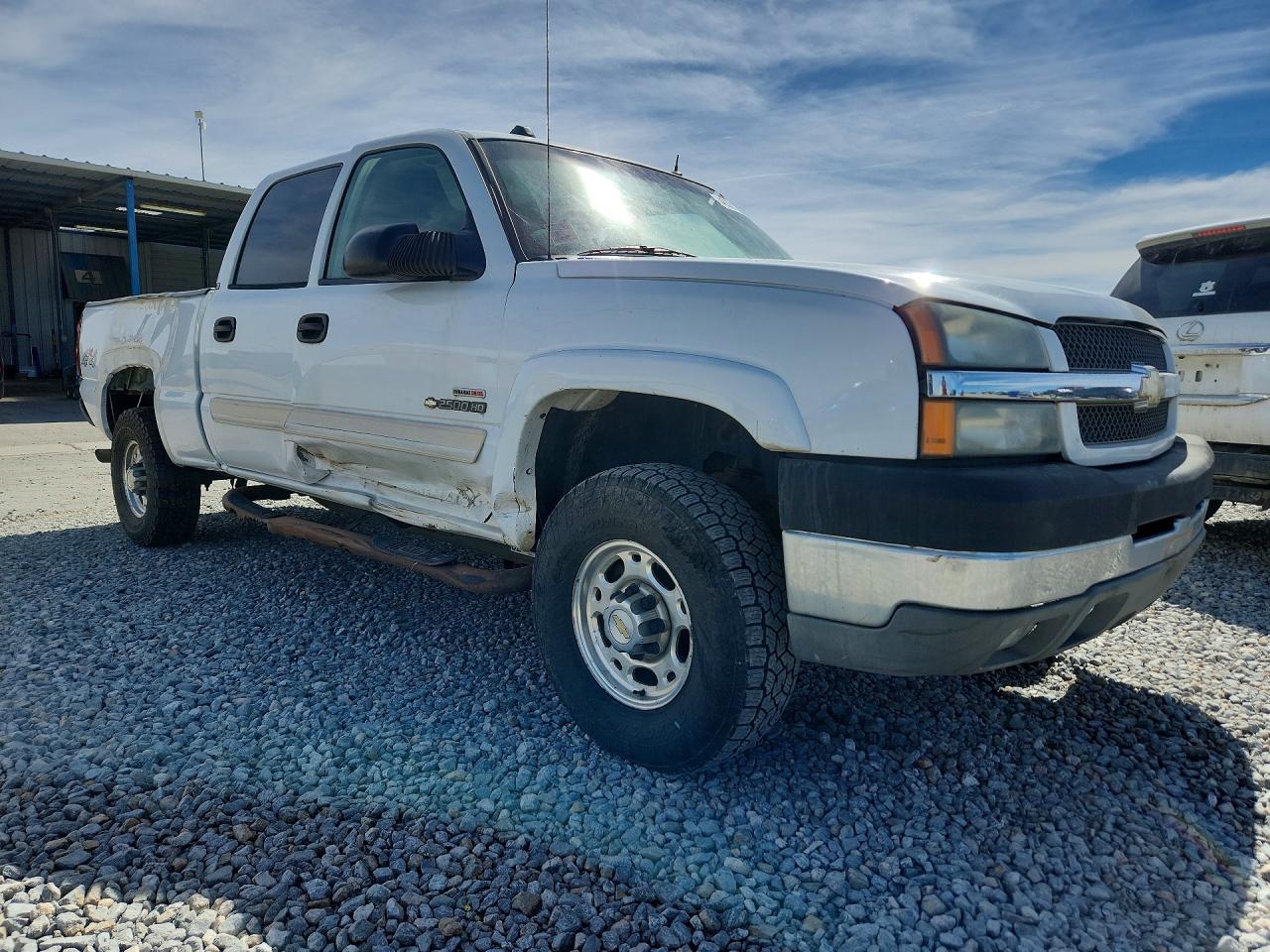 2004 CHEVROLET SILVERADO K2500 HEAVY DUTY photo 4