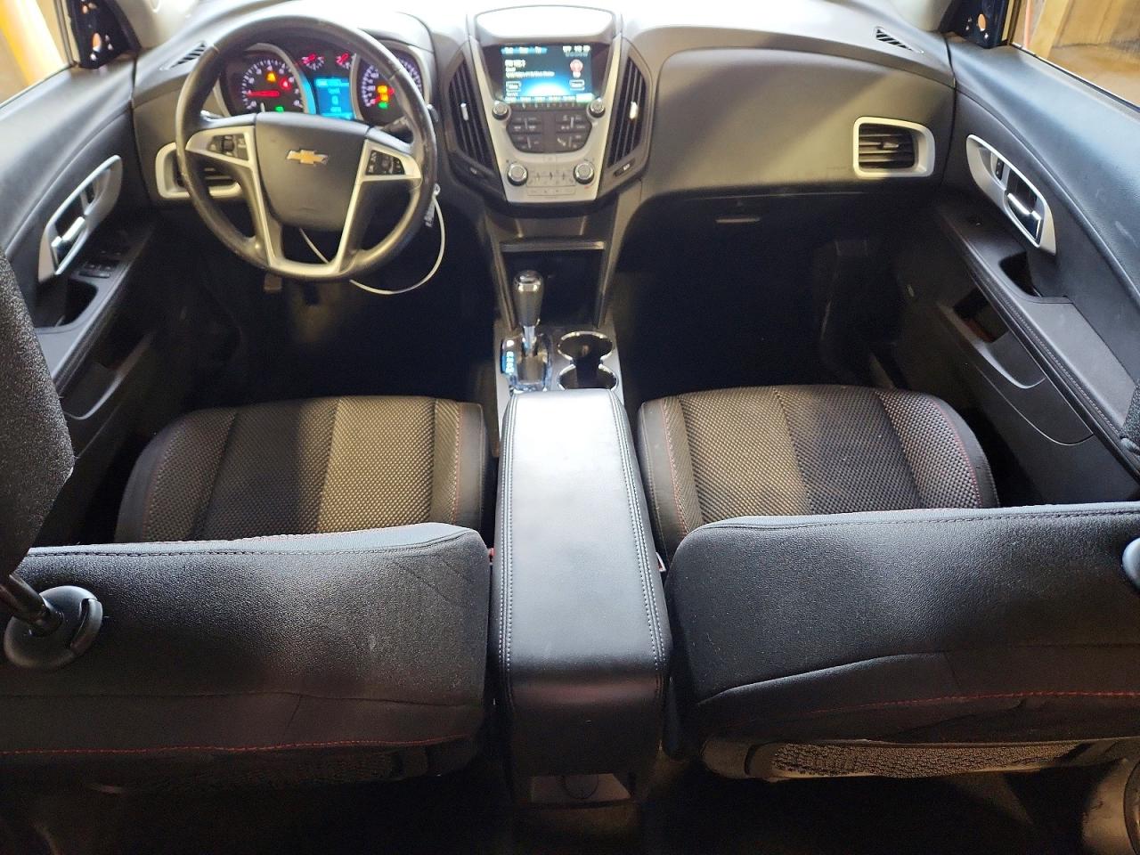 2017 CHEVROLET EQUINOX LT photo 15