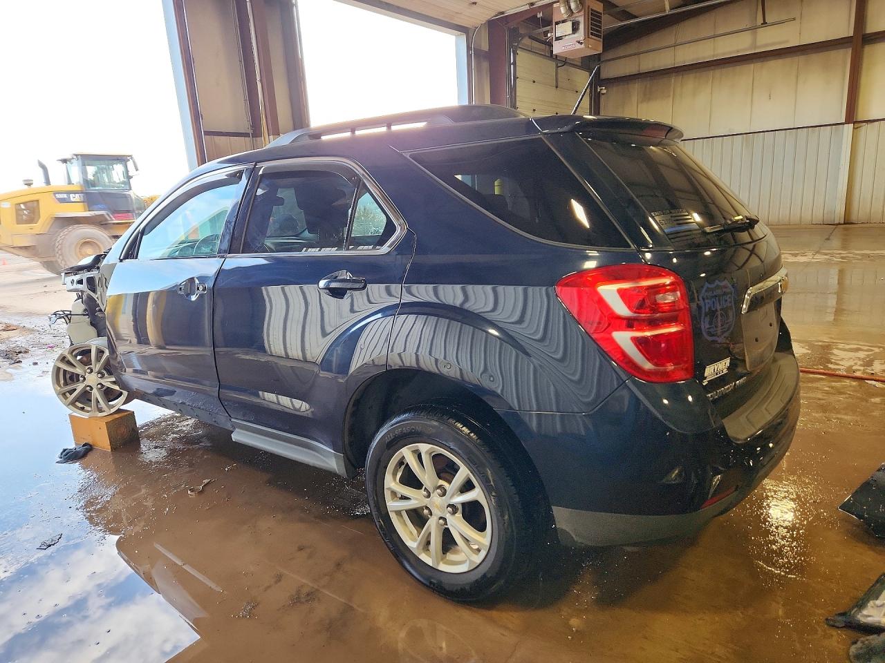 2017 CHEVROLET EQUINOX LT photo 3