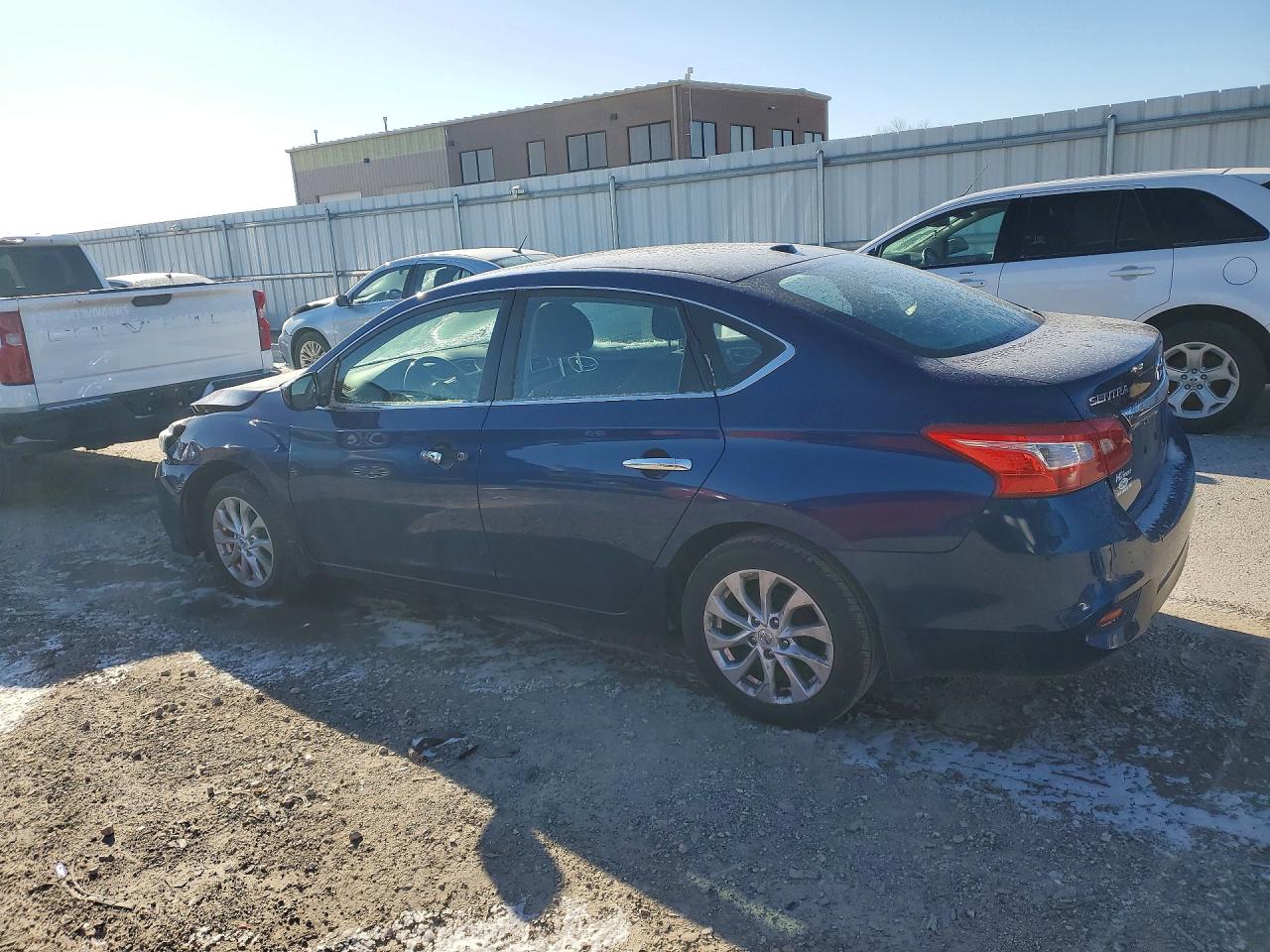 2018 NISSAN SENTRA SV photo 4