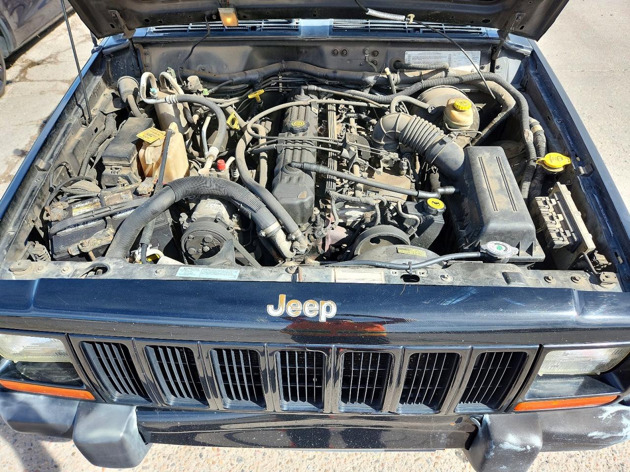 2001 JEEP CHEROKEE SPORT photo 12