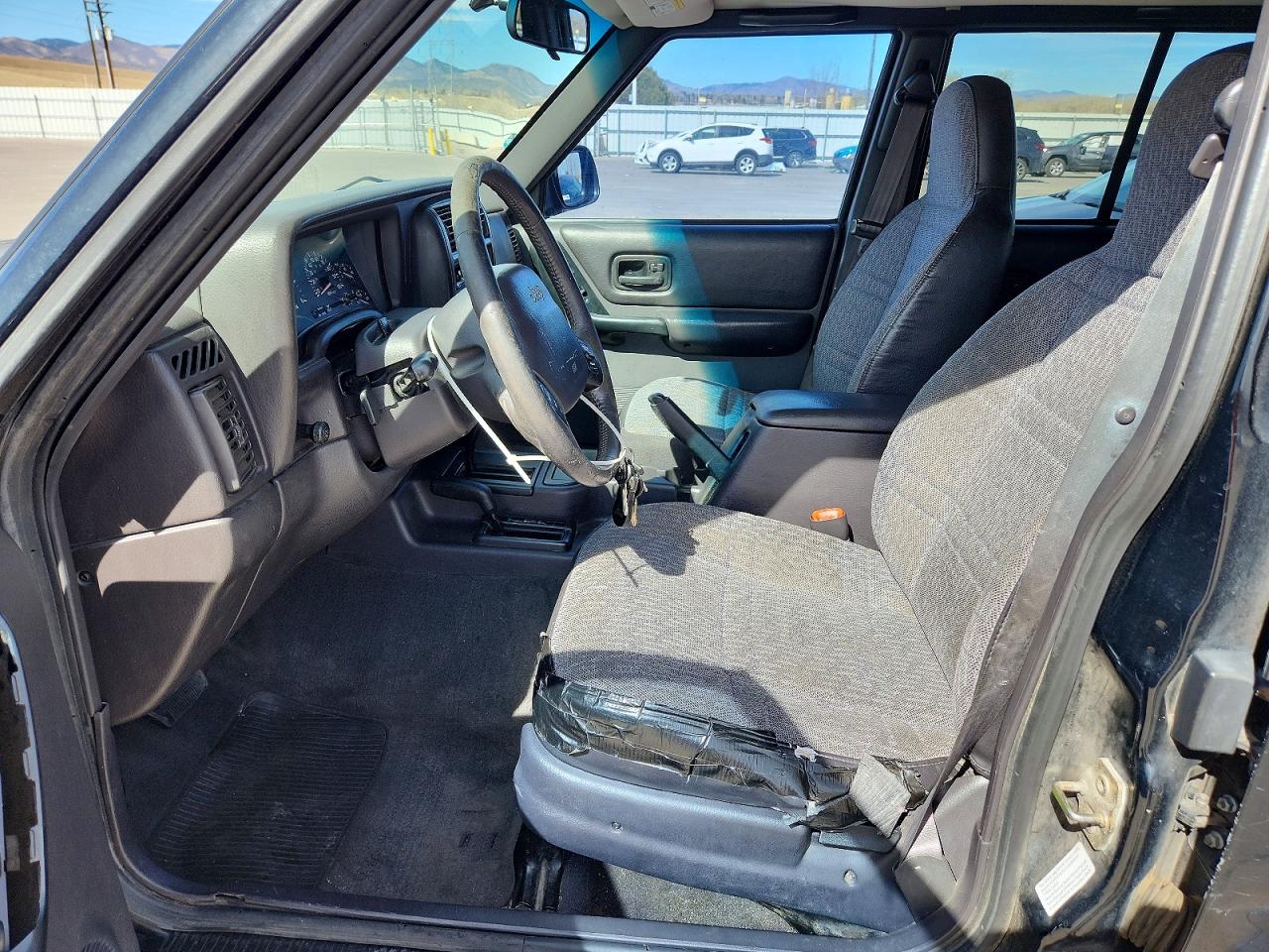 2001 JEEP CHEROKEE SPORT photo 7