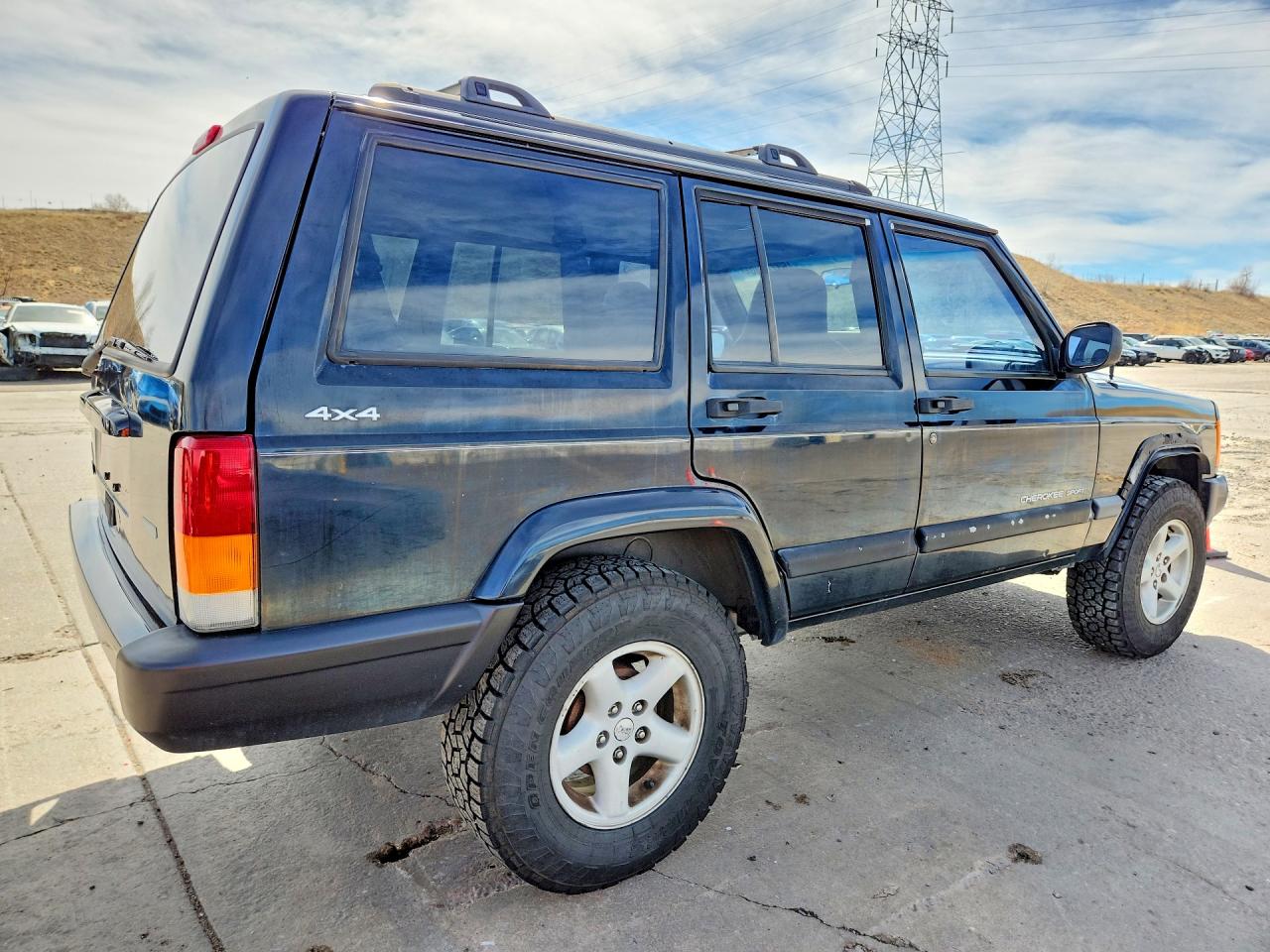2001 JEEP CHEROKEE SPORT photo 3