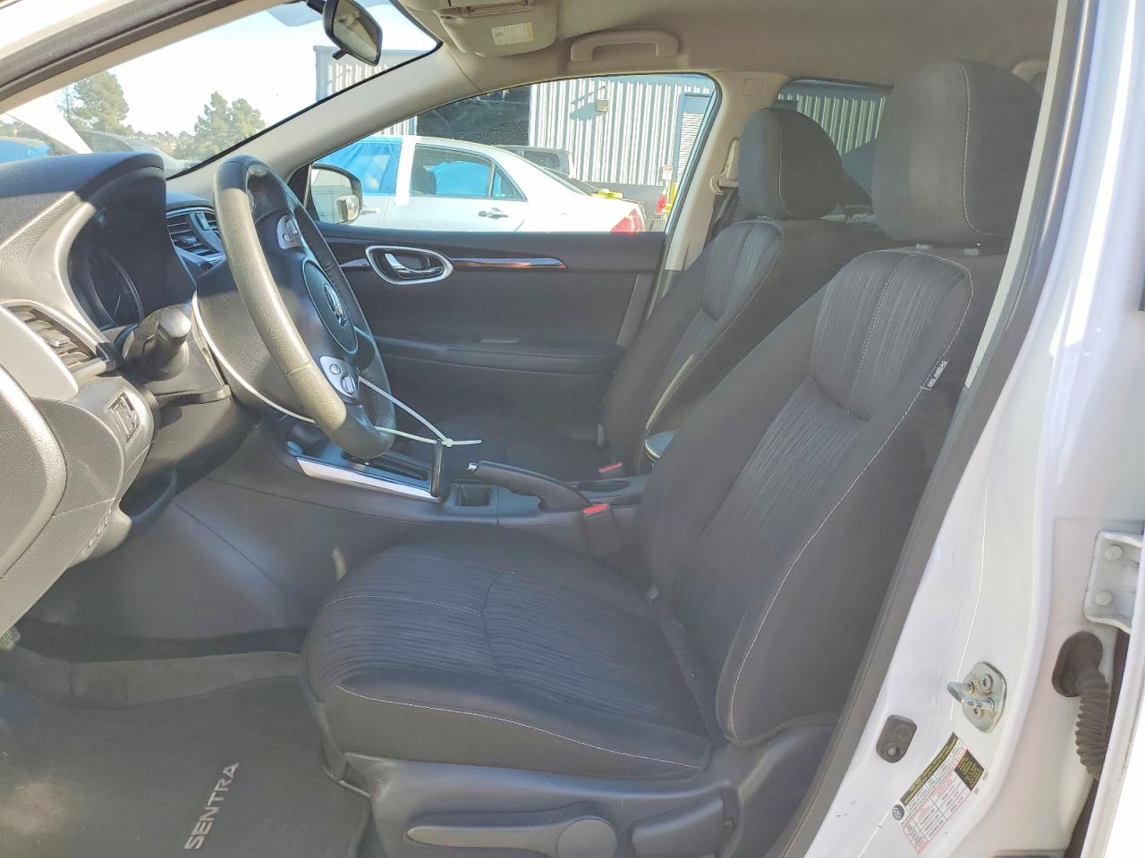 2017 NISSAN SENTRA SV photo 7