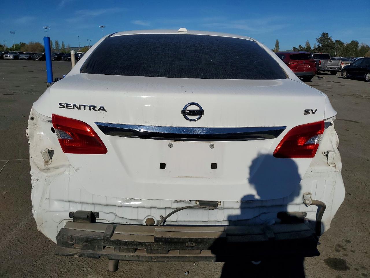 2017 NISSAN SENTRA SV photo 6