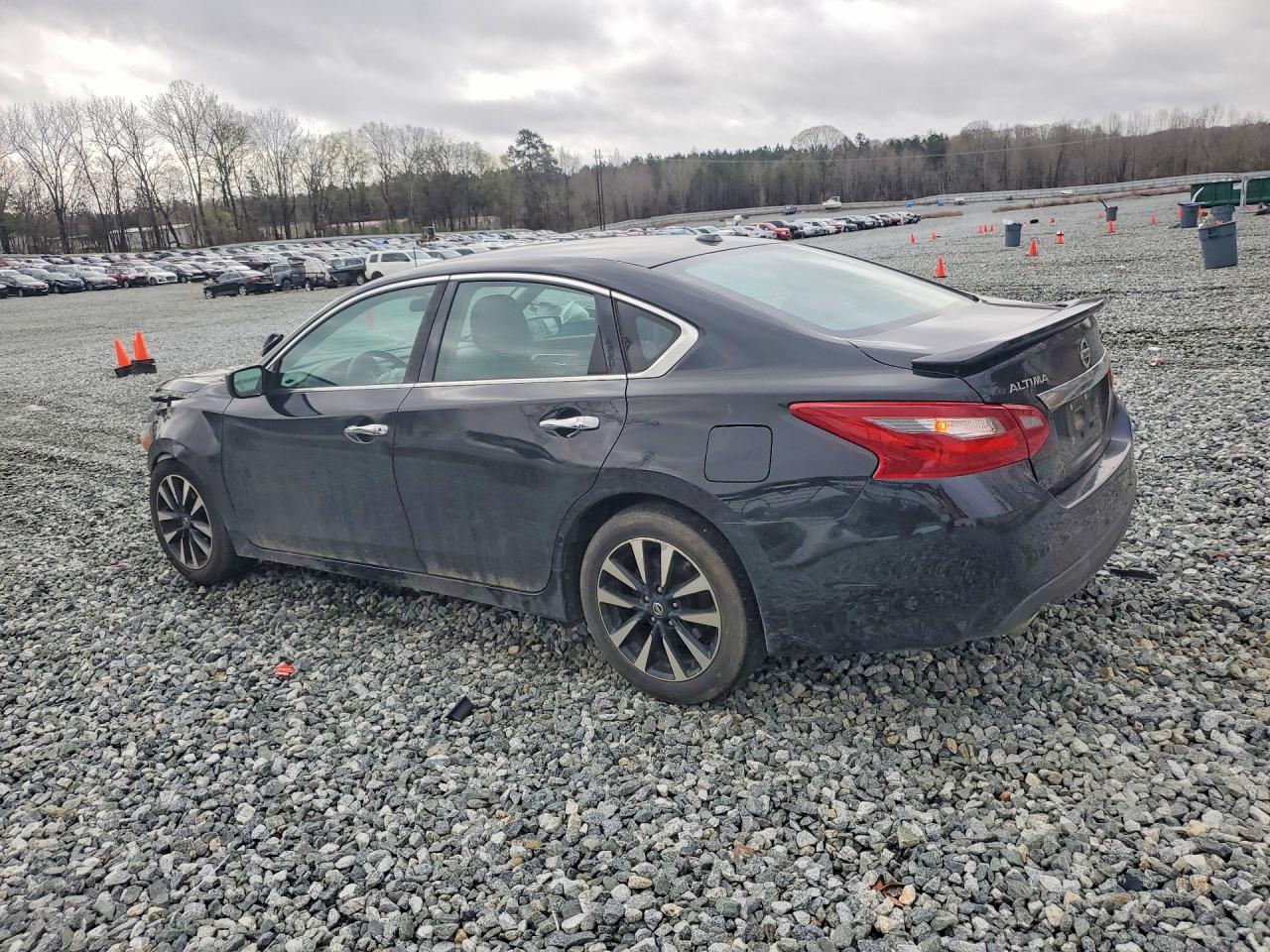 2018 NISSAN ALTIMA 2.5 SV photo 2
